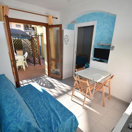 Appartamenti Sabbia - Zona Mare Con Terrazze, Clima, E Posti Auto Marina di Campo Buitenkant foto