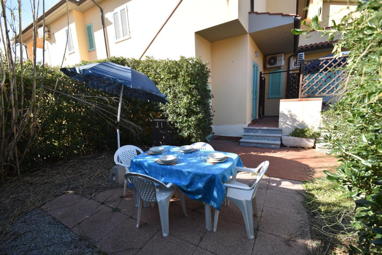 Appartamenti Sabbia - Zona Mare Con Terrazze, Clima, E Posti Auto Marina di Campo Buitenkant foto