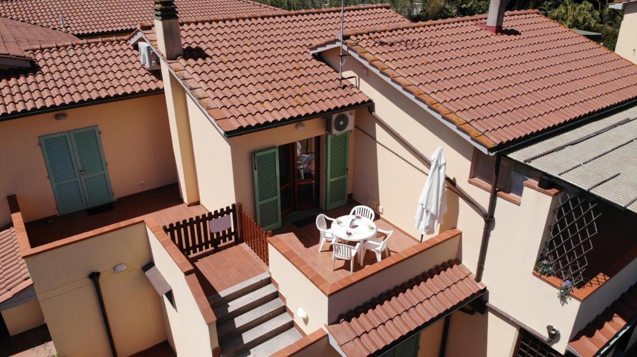 Appartamenti Sabbia - Zona Mare Con Terrazze, Clima, E Posti Auto Marina di Campo Buitenkant foto